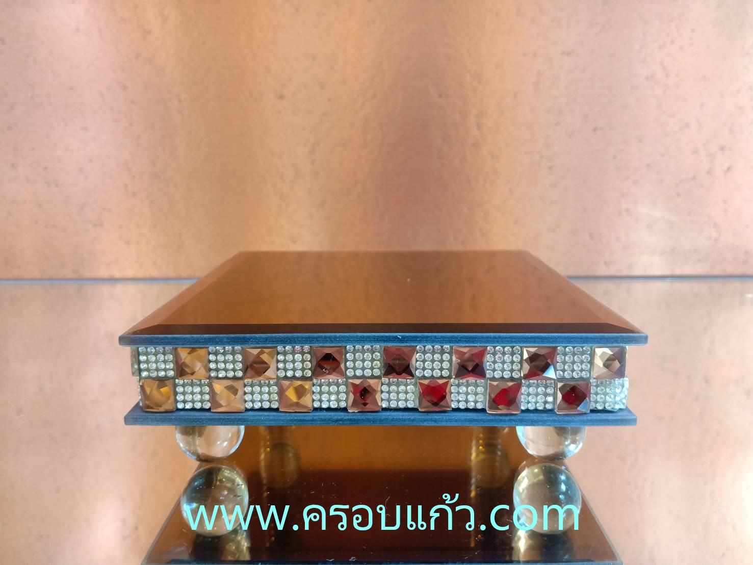 ฐานกระจกแบบสีเหลี่ยมจตุรัส เส้นผ่าศูนย์กลาง 30 cm. สี Silver และ Copper